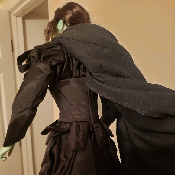 Franklin Mint Wicked Witch of the West  Porcelain Doll - Picture 8 of 12